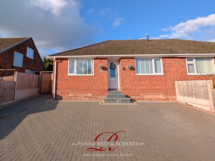 2 Bedroom Semi-Detached Bungalow For Sale In Princes Drive, Flint, CH6