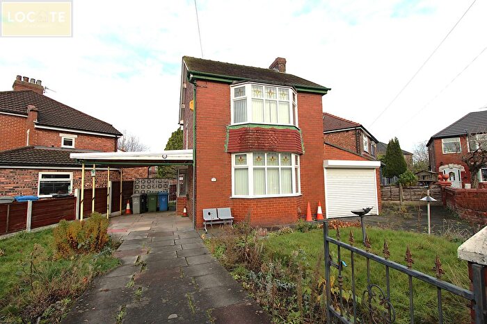 2 Bedroom Detached House For Sale In Strathmere Avenue, Stretford, Manchester, M32