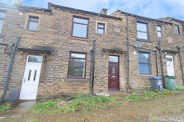 2 Bedroom Terraced House For Sale In Chapel Terrace, Thornton, Bradford, BD13