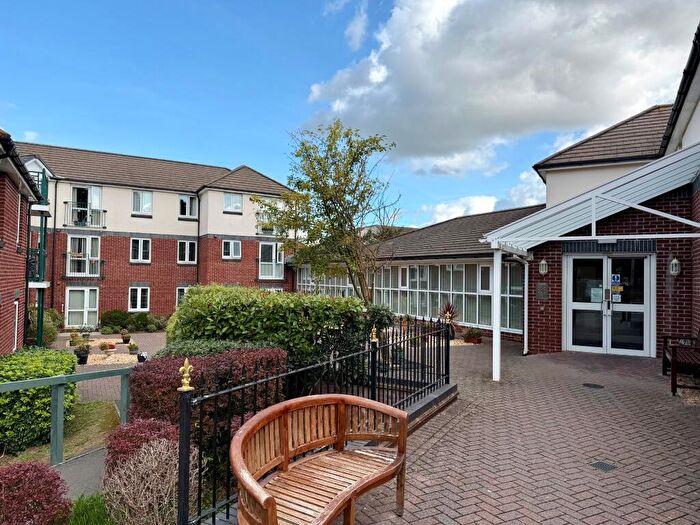 1 Bedroom Retirement Property For Sale In West End, Southampton, SO30