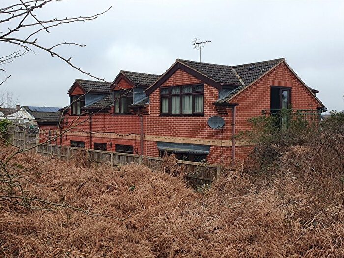 2 Bedroom Detached House For Sale In Richborough Place, Wollaton, Nottingham, NG8