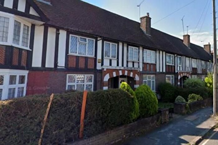 3 Bedroom Property To Rent In Limbury Road, Luton, LU3