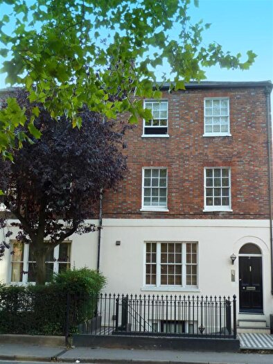 1 Bedroom Flat To Rent In Walton Street Jericho Oxford, OX1