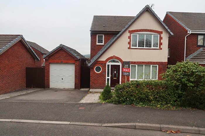 3 Bedroom Detached House For Sale In Tir-Berllan, Oakdale, NP12