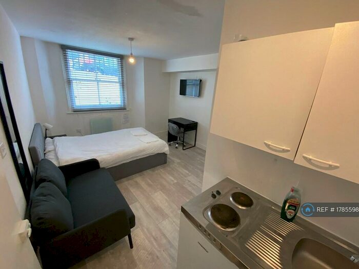 Studio To Rent In Bedford Place, Brighton, BN1