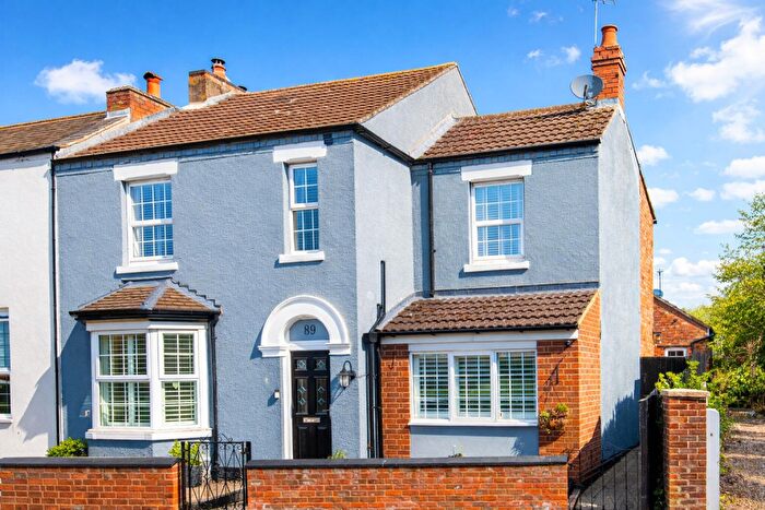 4 Bedroom House For Sale In High Street, Finedon, NN9