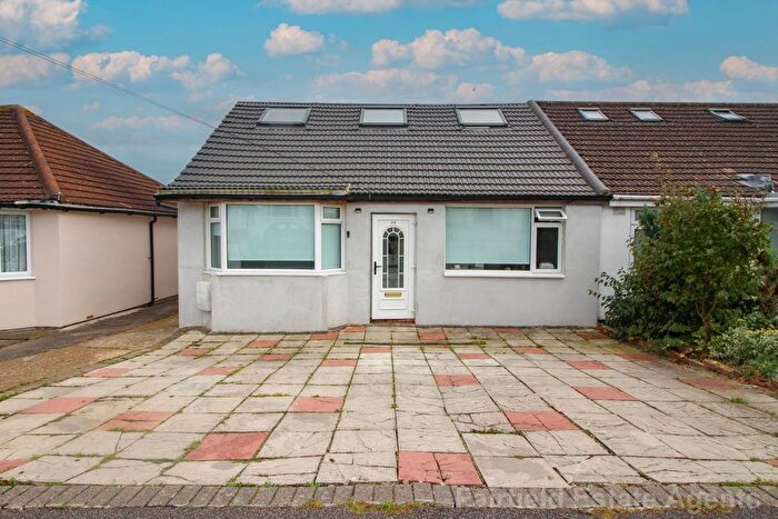3 Bedroom Semi-Detached House For Sale In Penrose Avenue, Carpenders Park, WD19