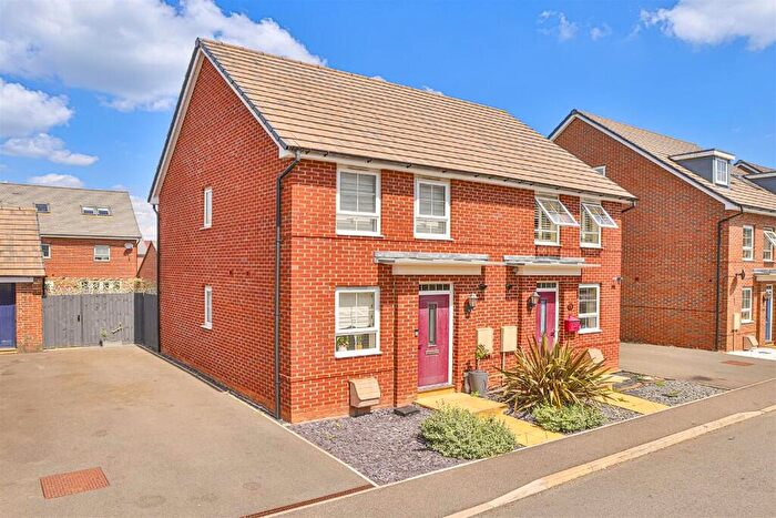 2 Bedroom Semi Detached House For Sale In Grimsthorpe Avenue, Barton Seagrave, Northamptonshire, NN15