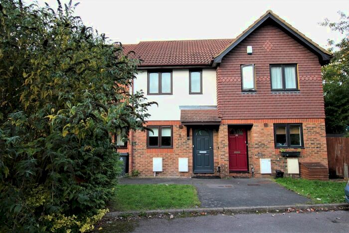 2 Bedroom Terraced House To Rent In The Wickets, Maidenhead, SL6