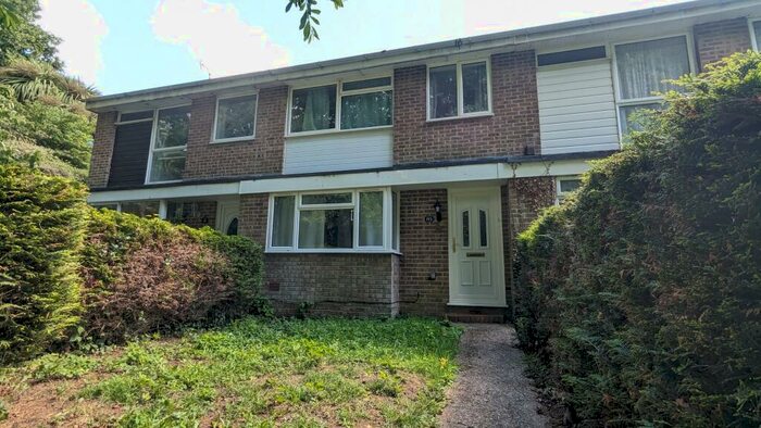 3 Bedroom Terraced House To Rent In Oakwood Drive, Southampton, SO16