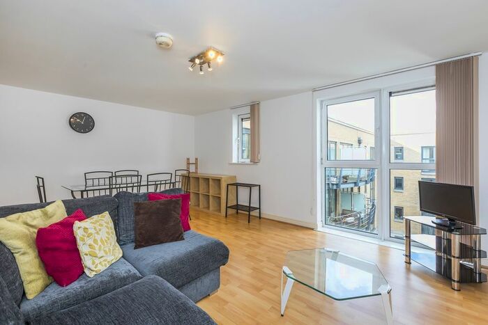 2 Bedroom Flat To Rent In Glaisher Street, London, SE8