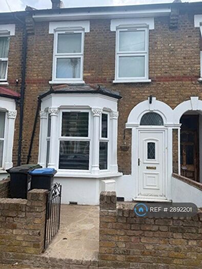 5 Bedroom Terraced House To Rent In Bulwer Road, London, N18