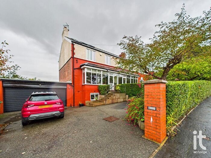 4 Bedroom Semi-Detached House For Sale In Carr Brow, High Lane, Stockport, SK6