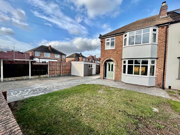 3 Bedroom Semi-Detached House To Rent In Crosshill Lane, Loughborough, LE11