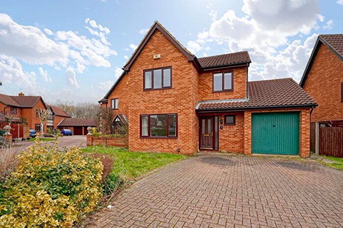 3 Bedroom Detached House To Rent In Sparrowhawk Way, Hartford, PE29