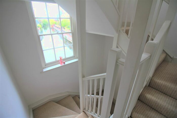 1 Bedroom Flat To Rent In Coslany Square, Norwich, NR3