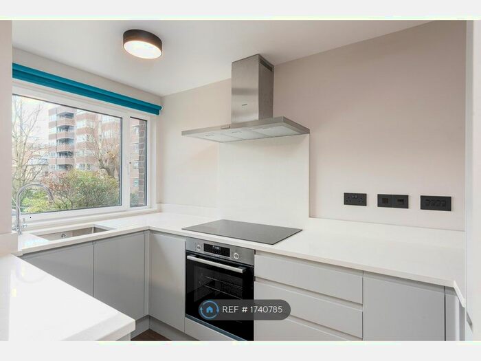 2 Bedroom Flat To Rent In Cromwell Road, Hove, BN3