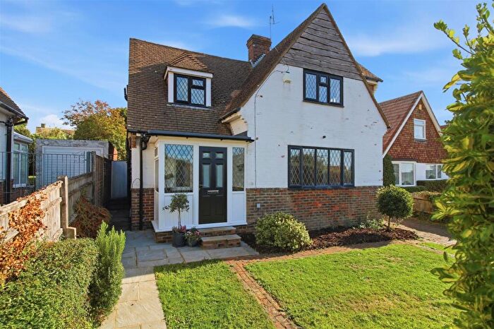 3 Bedroom Detached House For Sale In Rose Walk, Seaford, BN25