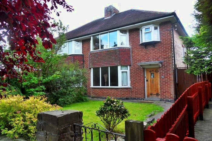 3 Bedroom Semi-Detached House To Rent In Hillsway, Littleover, Derby, DE23