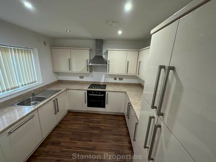 2 Bedroom Flat To Rent In Sutton Road, St Helens, WA9