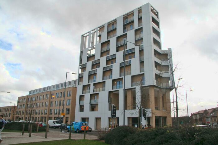 1 Bedroom Flat To Rent In Marque House, Hills Road, Cambridge, CB2
