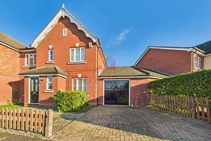 3 Bedroom Semi Detached House For Sale In Titus Way, Colchester, CO4