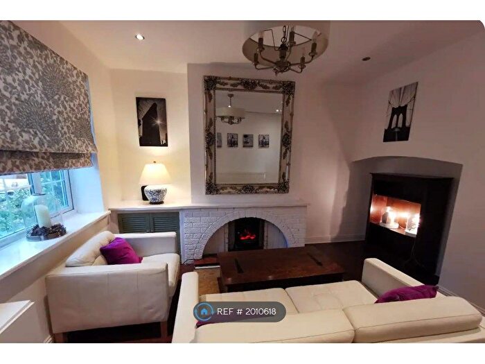 3 Bedroom Semi-Detached House To Rent In Lawrence Road, Altrincham, WA14