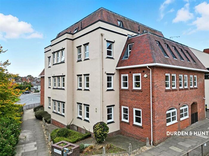 1 Bedroom Apartment To Rent In Crouch Street, Colchester, CO3
