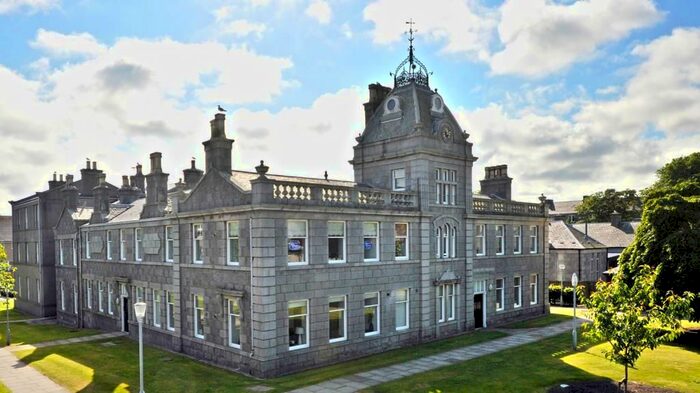 2 Bedroom Flat To Rent In Urquhart Road, Aberdeen, AB24