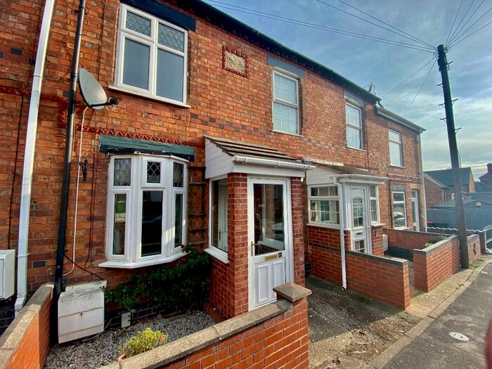 3 Bedroom Terraced House To Rent In The Gullet, Polesworth, B78