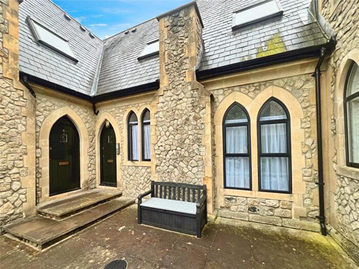 2 Bedroom Flat To Rent In Conway Hall, Conway Mews, Gillingham, Kent, ME7