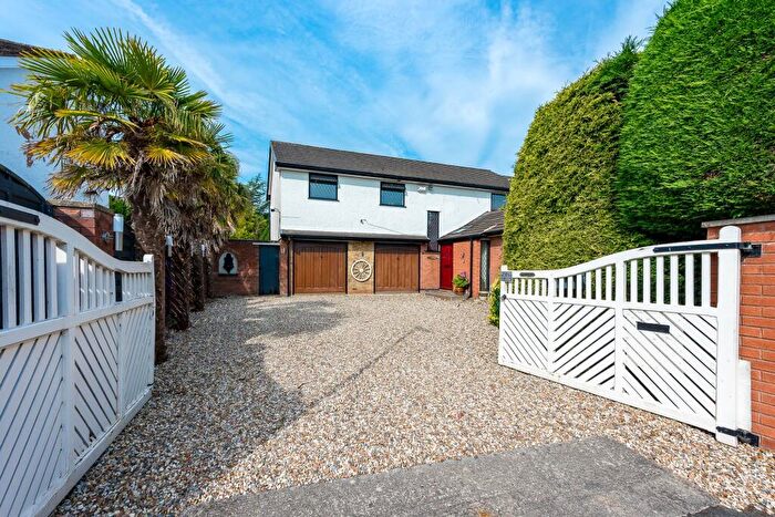 5 Bedroom Detached House For Sale In Hendir, Flint Mountain, CH6