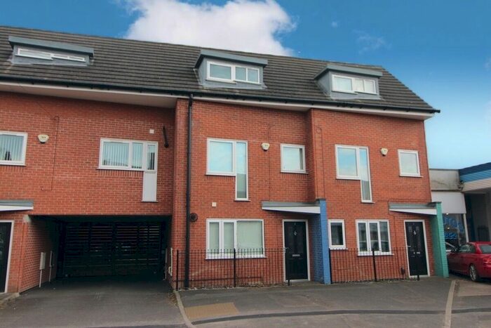 3 Bedroom Terraced House To Rent In High Street, May Bank, Newcastle ST5
