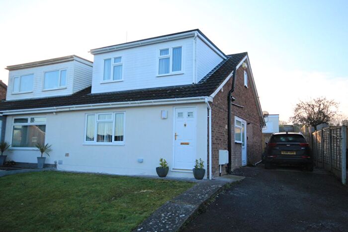 3 Bedroom Semi-Detached House For Sale In Rowlands Rise, Puriton, Bridgwater, TA7