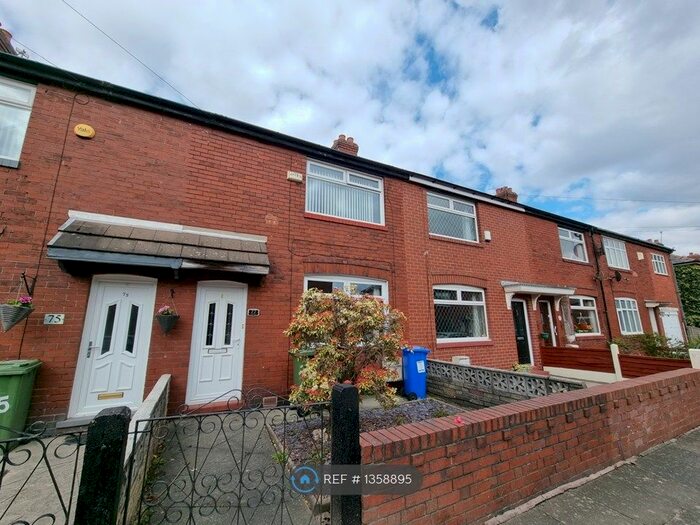 2 Bedroom Terraced House To Rent In York Road, Denton, Manchester, M34