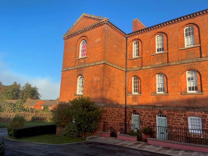 3 Bedroom Flat To Rent In Woodbury Walk, Exminster, Exeter EX6