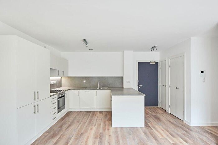 2 Bedroom Flat To Rent In The Wullcomb, Highcross Street, Leicester, LE1