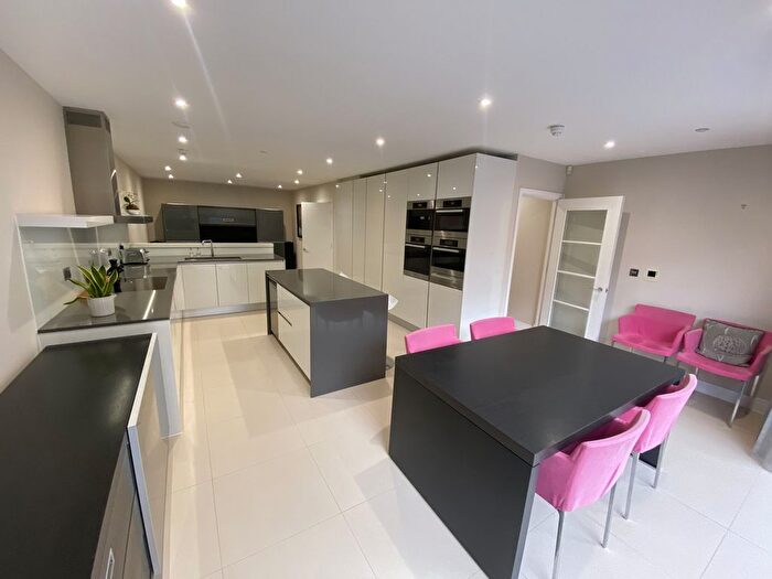 5 Bedroom End Of Terrace House To Rent In Havilland Mews, London, W12