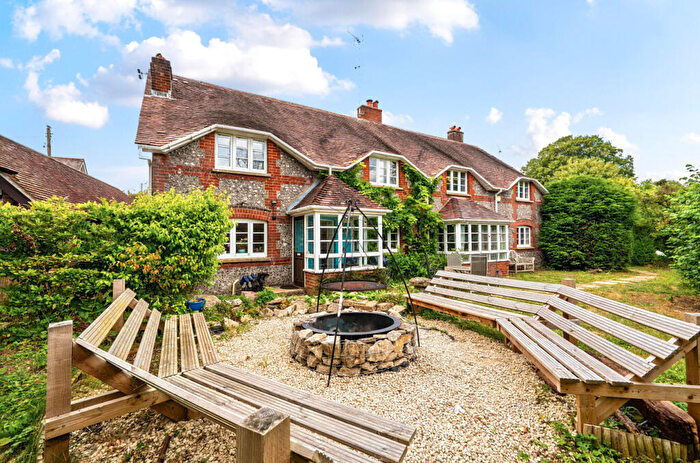 7 Bedroom Detached House For Sale In London Road, Kings Worthy, Winchester, Hampshire, SO23