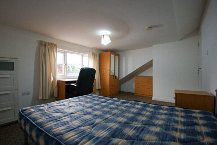 7 Bedroom Terraced House To Rent In Harrow Road, Selly Oak, Birmingham, B29