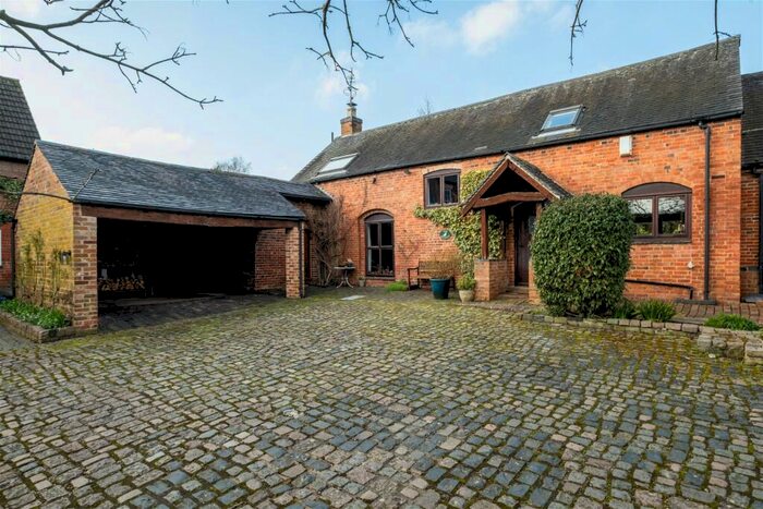 3 Bedroom Barn Conversion For Sale In The Dovecote, West Leake, LE12