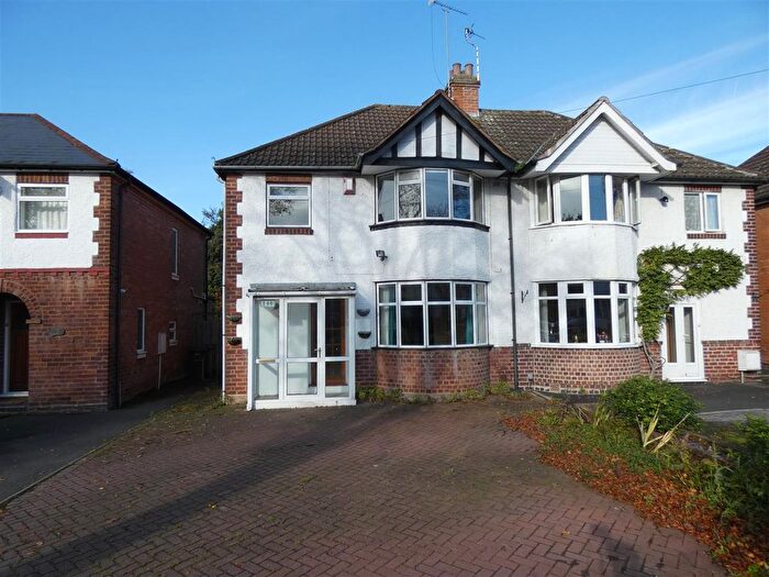 3 Bedroom Semi Detached House To Rent In Sandy Hill Road, Shirley, Solihull, B90