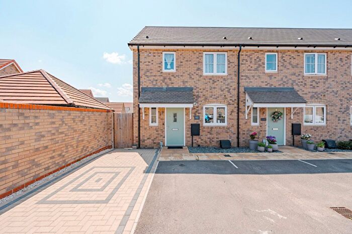 3 Bedroom End Of Terrace House For Sale In Freedom Road, Elmswell, IP30
