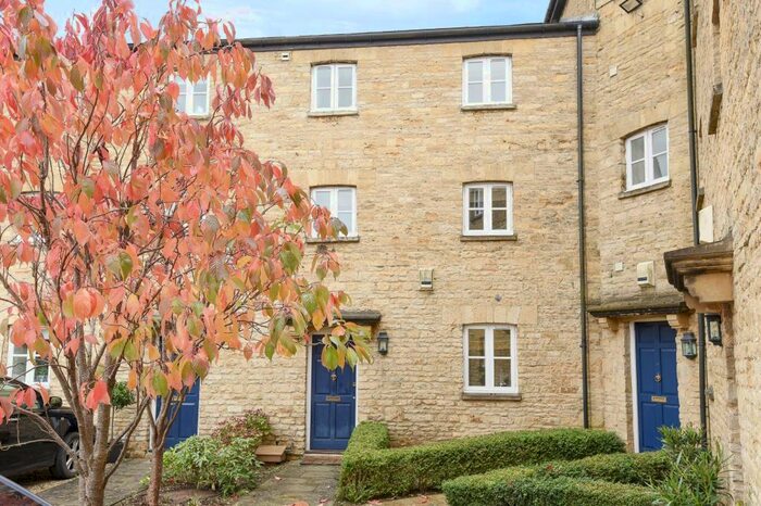 2 Bedroom Terraced House To Rent In Chipping Norton, Oxfordshire, OX7