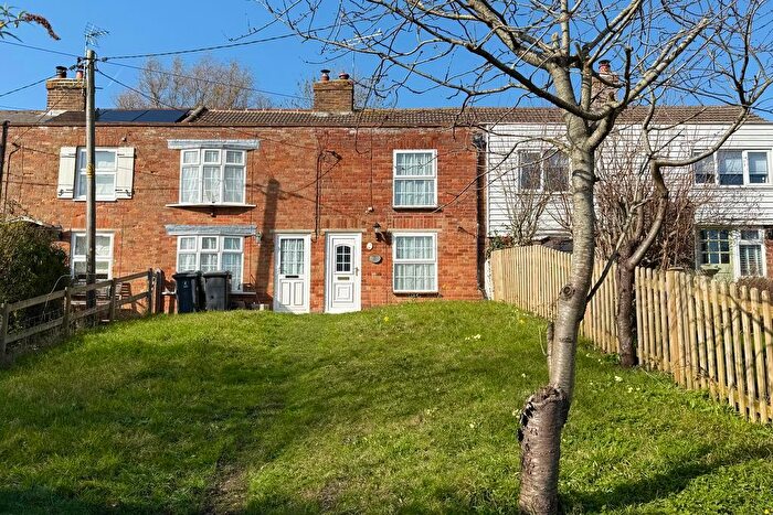 1 Bedroom Terraced House For Sale In Ruckinge, Ashford, TN26