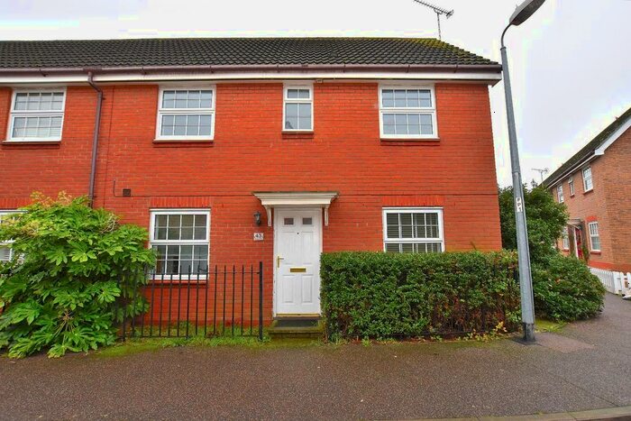 3 Bedroom End Of Terrace House To Rent In Gulls Croft, Braintree CM7