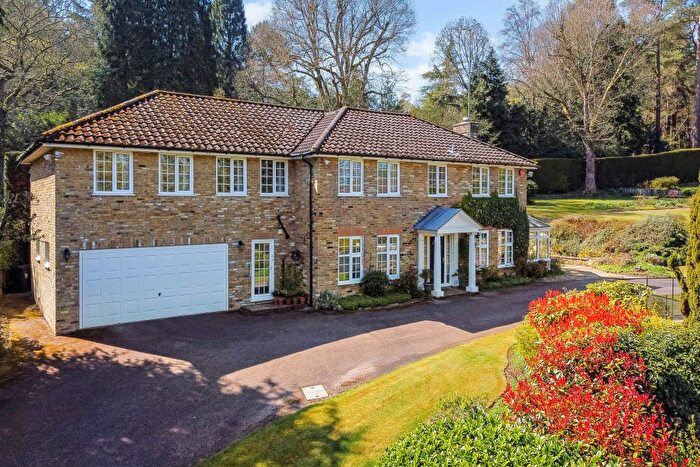 5 Bedroom Detached House For Sale In Star Hill Drive, Churt, Farnham, GU10