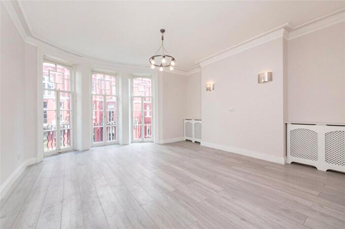 5 Bedroom Flat To Rent In Hyde Park Mansions, Cabbell Street, NW1