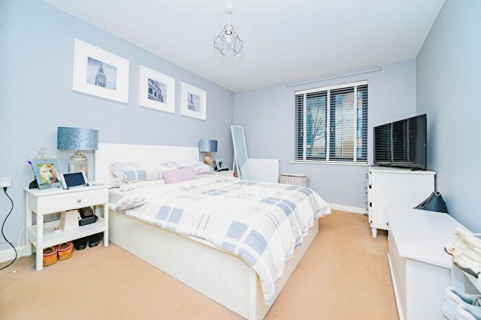 1 Bedroom Flat For Sale In Jonathan Henry Place, Luton, Bedfordshire, LU4