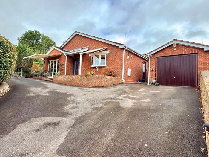 2 Bedroom Detached Bungalow For Sale In The Street, Tirley, Gloucester, GL19